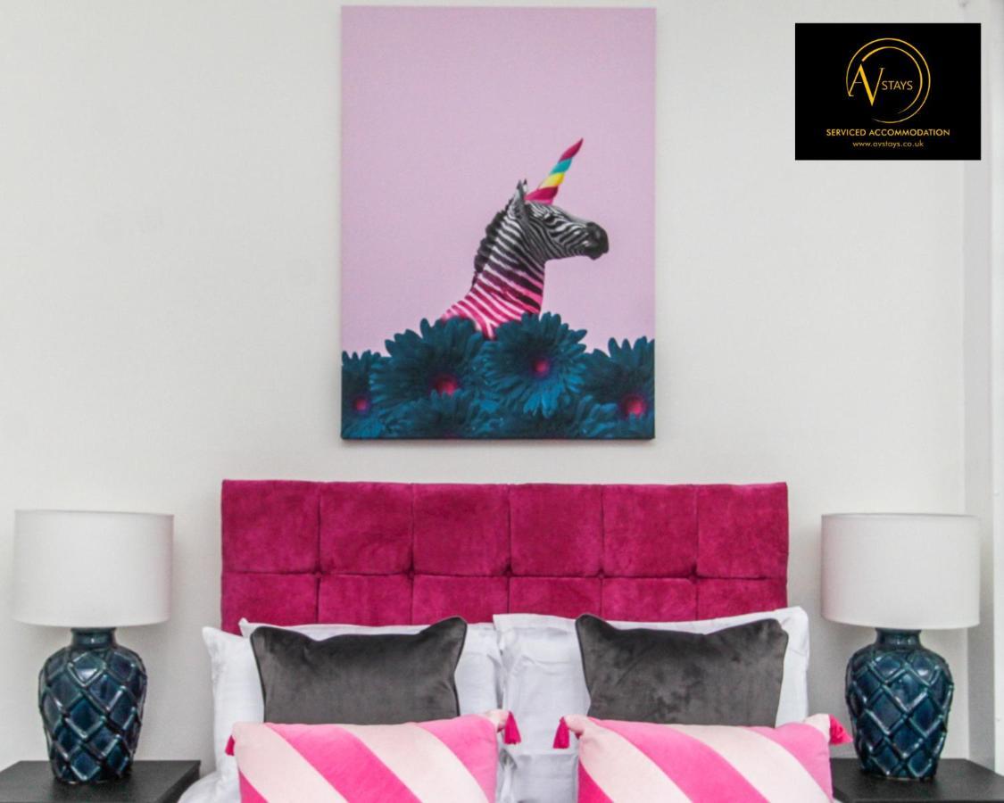 Modern House By Av Stays Short Lets & Serviced Accommodation St Helens St Helens  Dış mekan fotoğraf