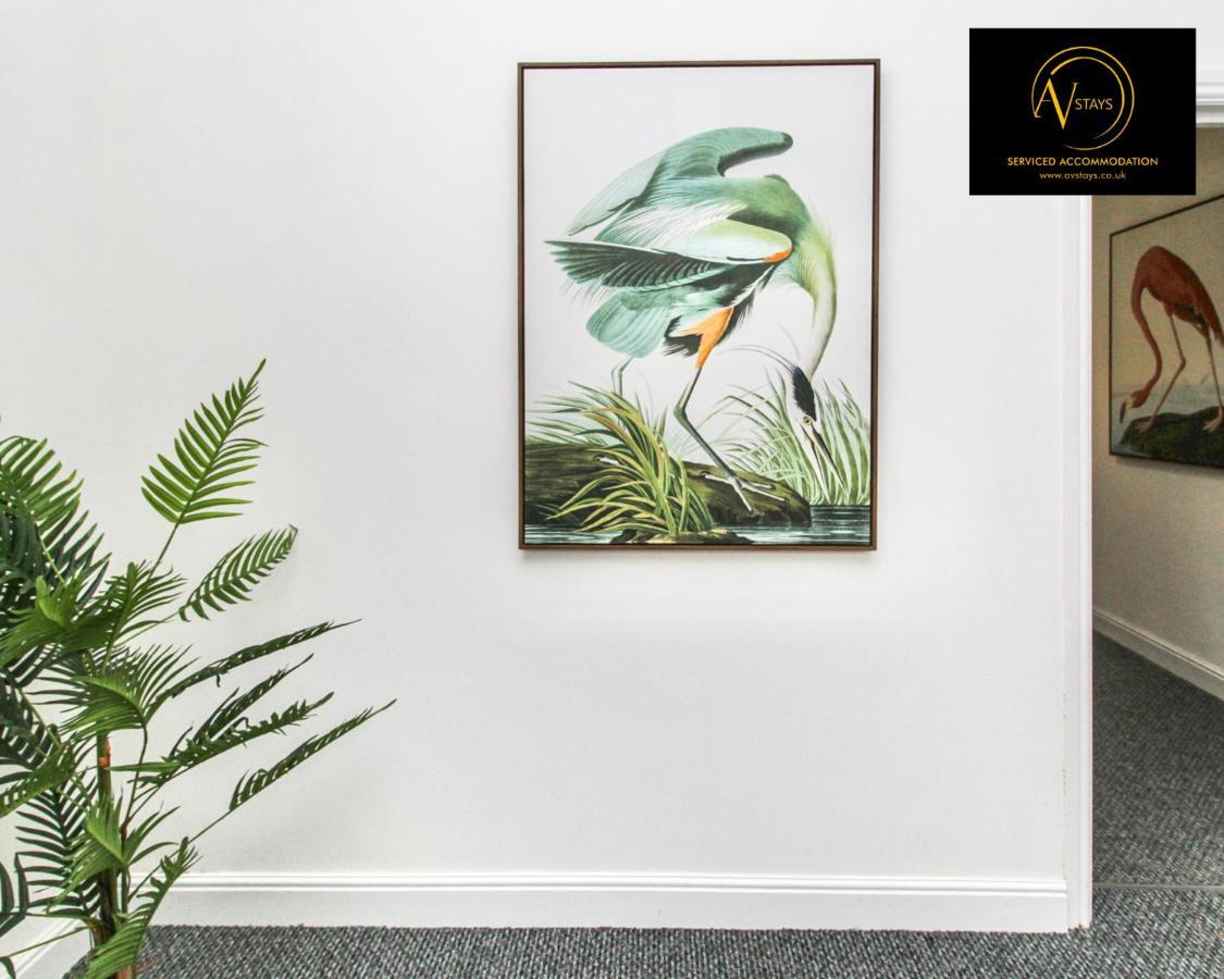 Modern House By Av Stays Short Lets & Serviced Accommodation St Helens St Helens  Dış mekan fotoğraf