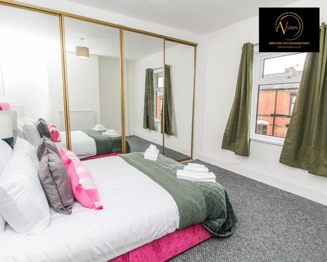 Modern House By Av Stays Short Lets & Serviced Accommodation St Helens St Helens  Dış mekan fotoğraf